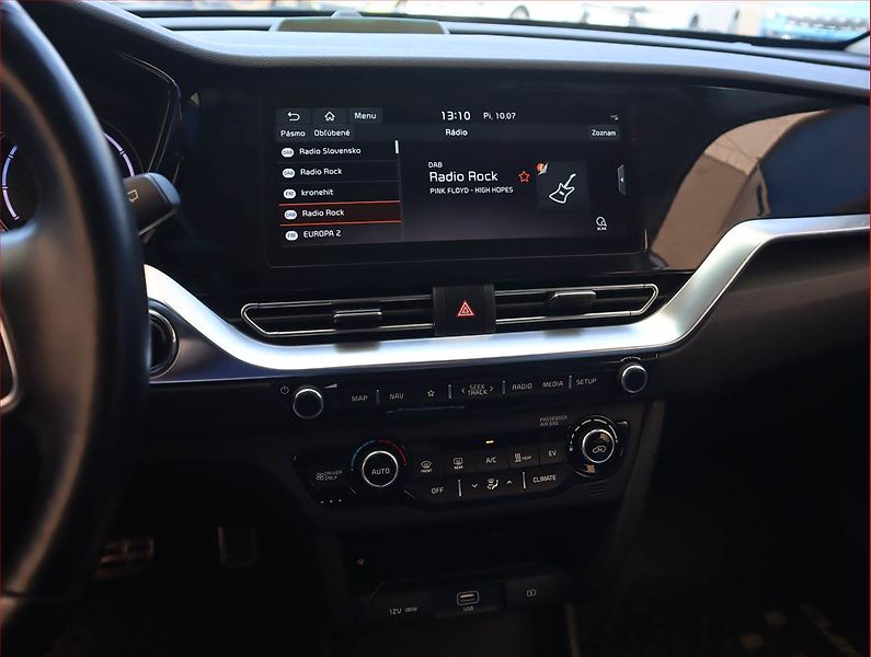 Kia e-Niro (2022) 64 kWh - fotka 12 z 21