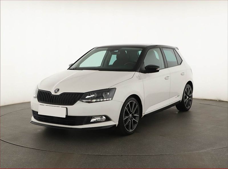 Škoda Fabia (2018) R5 1.4 TSI, Automat, Navi - fotka 2 z 17