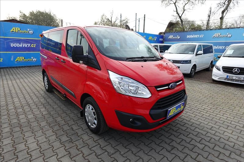 Ford Transit Custom 2,0 TDCi  L1H1 BUS KLIMA SERVI - fotka 5 z 41