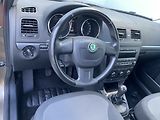 Škoda Yeti (2011) 1.4 TSi, Active, TZ, +kola - náhled 12