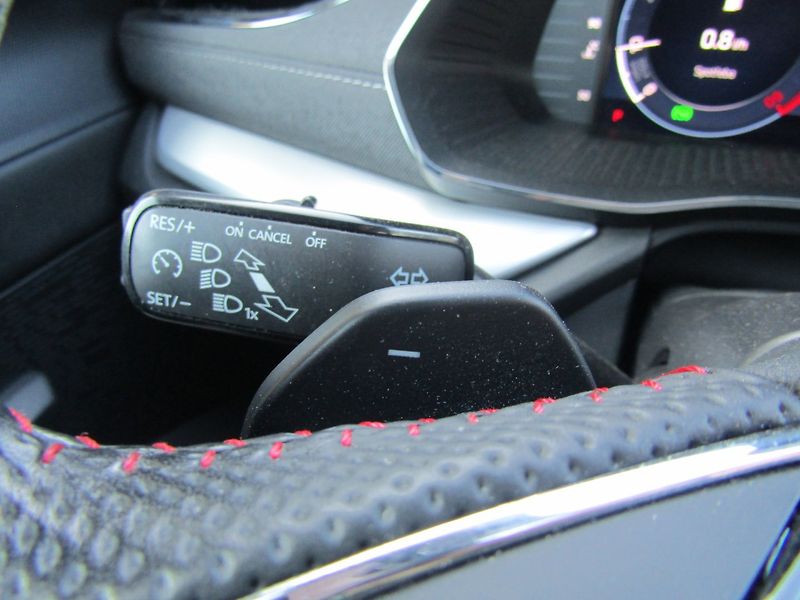 Škoda Octavia (2022) 2.0 TDI 110kW DSG SPORT Line - fotka 32 z 43