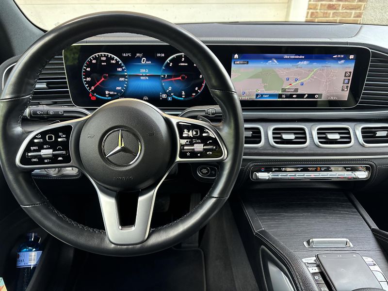 Mercedes-Benz GLE (2023) 400d 4MATIC 9GTRONIC AMG Paket - fotka 22 z 166