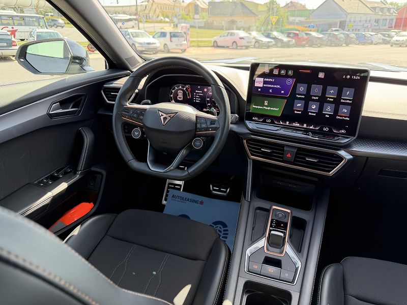 Cupra Formentor 1,5 eTSi/110kW - DSG - fotka 55 z 92