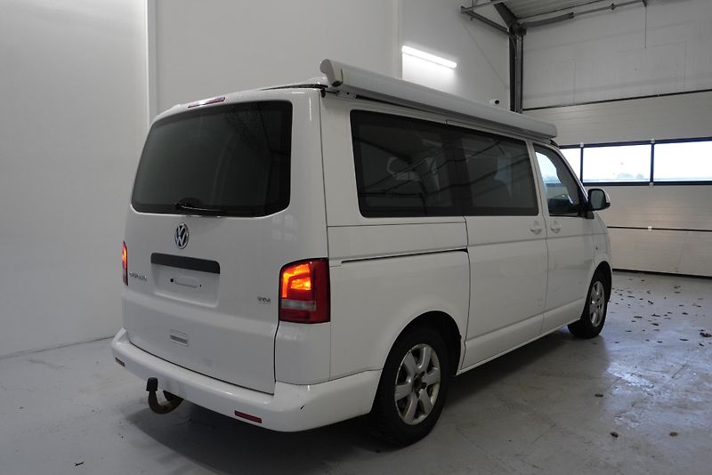 Volkswagen Transporter 2.0TDi CALIFORNIA kuchyň/spaní - fotka 37 z 37