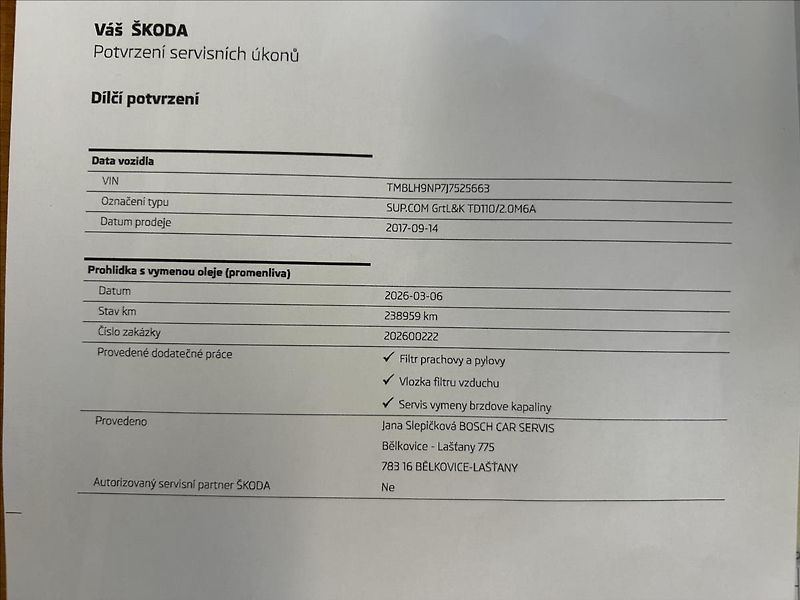 Škoda Superb 2,0 TDi 4x4  L&K DPH WEBASTO - fotka 49 z 50