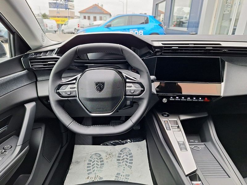 Peugeot 308 (2025) SW ALLURE Hybrid 145 e-DCS6 - fotka 12 z 19