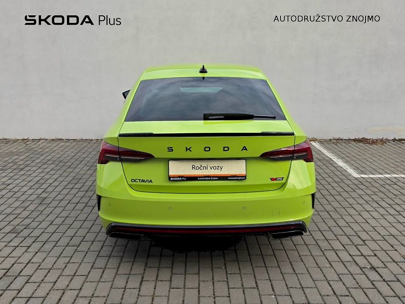 Škoda Octavia (2025) 2,0TSI 195KW DSG RS - fotka 33 z 33