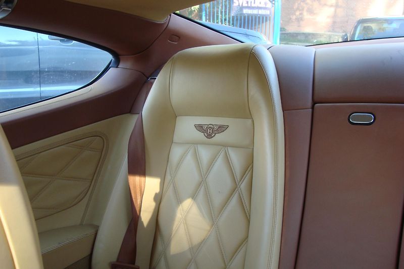Bentley Continental GT (2007) 6.0W12,Diamond SERIES MULLINER - fotka 45 z 53