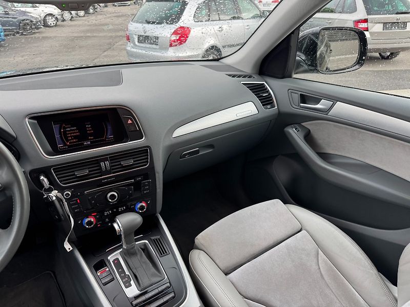 Audi Q5 (2013) 2,0 TFSI 165 KW Quattro Aut. - fotka 15 z 36