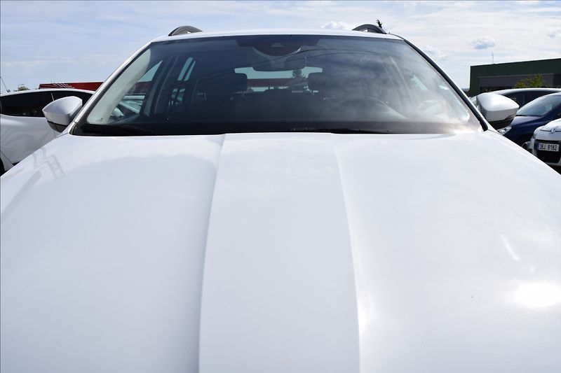 Škoda Octavia 2,0 TDI 110KW DSG NAVIGACE ALU - fotka 3 z 47
