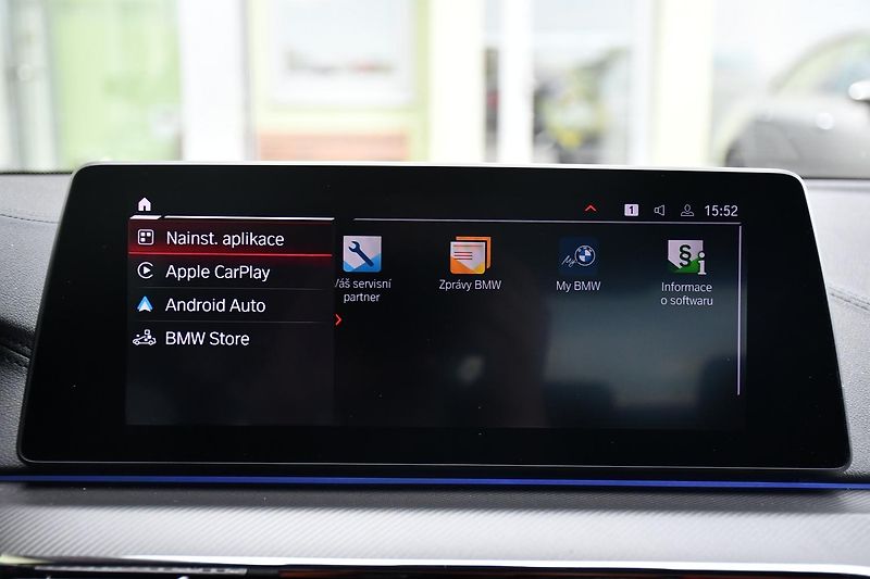 BMW M5 COMP.HUD H/K CARBON CERAMIC ČR - fotka 30 z 45