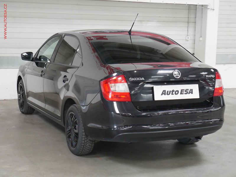 Škoda Rapid (2013) 1.2i, ČR, AC - fotka 4 z 13