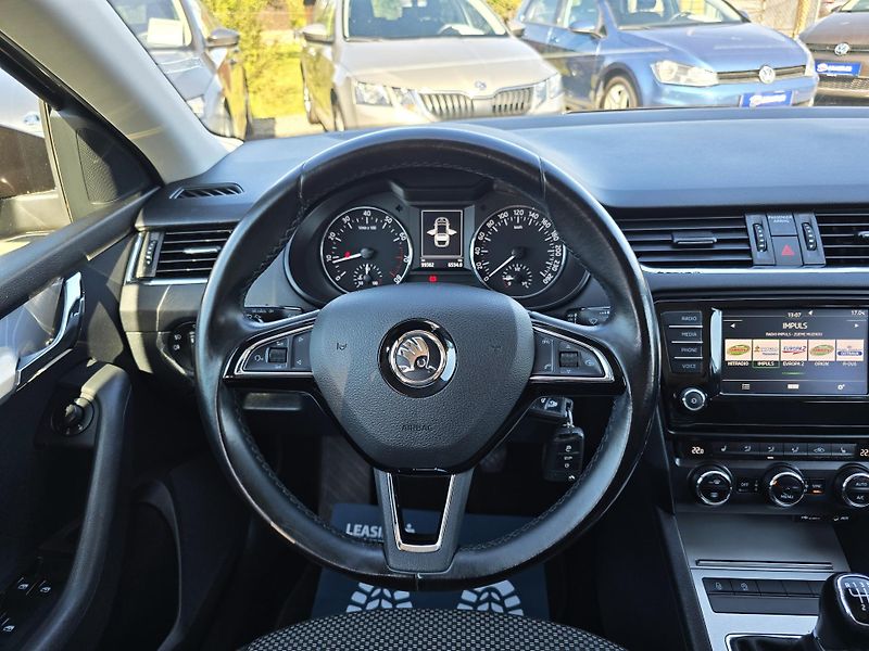 Škoda Octavia 1.4TSI 110KW 1.MAJ 99TKM ČR! - fotka 27 z 29