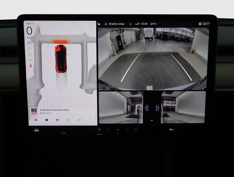 Tesla Model Y (2022) Long Range AWD 79kWh, SoH 91% - fotka 16 z 23
