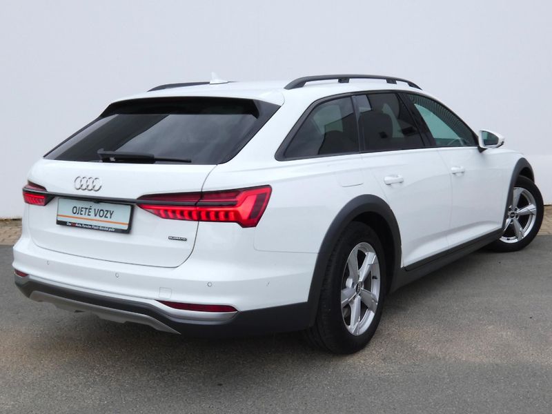 Audi A6 Allroad (2021) 50 TDI - fotka 2 z 29