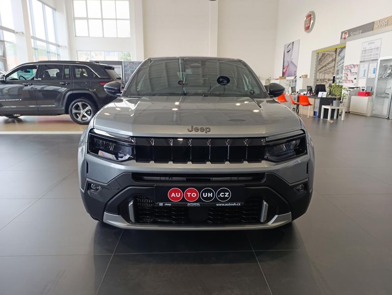 Jeep Avenger (2026) 1,2 Turbo e-Hybrid 110k  Altit - fotka 2 z 15