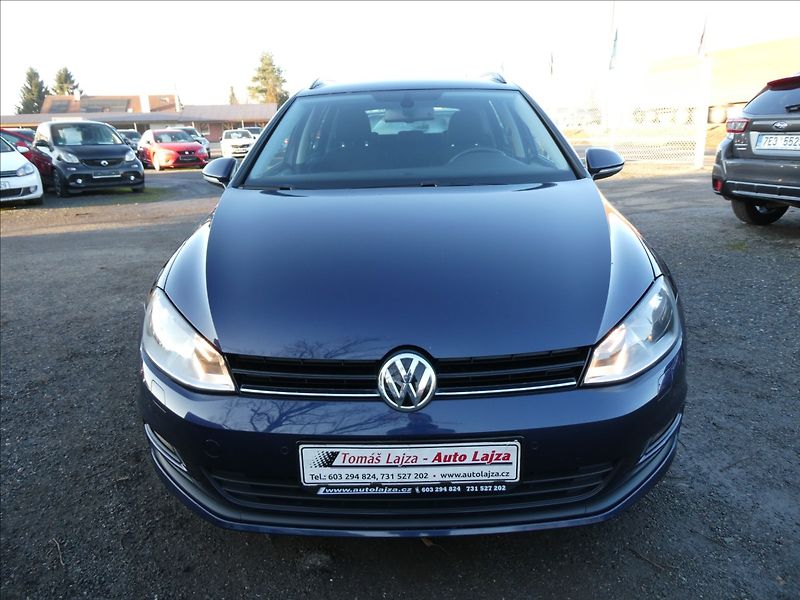 Volkswagen Golf 1,6 TDi 81kW,CUP,4x4,serviska - fotka 2 z 50