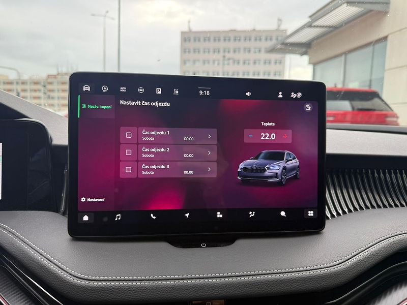 Škoda Superb Sportline 2.0 TDI 110kw DSG Co - fotka 18 z 30
