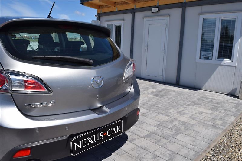 Mazda 3 1,6 I 77KW KLIMA NOVÁ STK - fotka 12 z 47