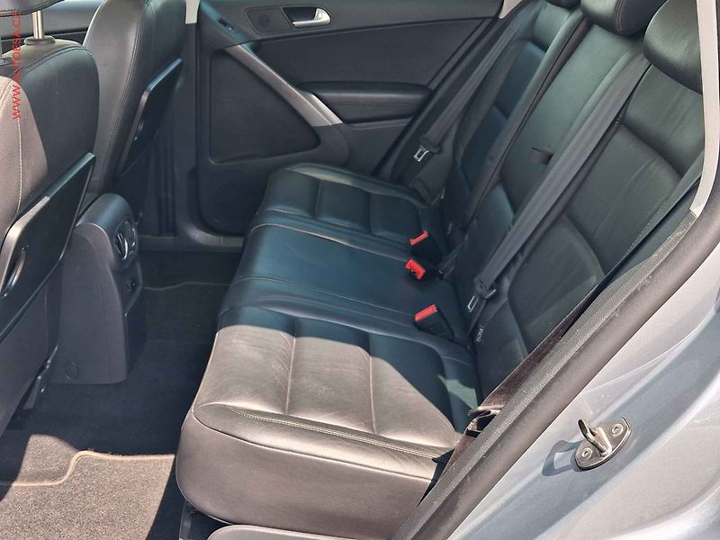 Volkswagen Tiguan (2009) 2.0TDi 4x4, Bixen, panor - fotka 10 z 22
