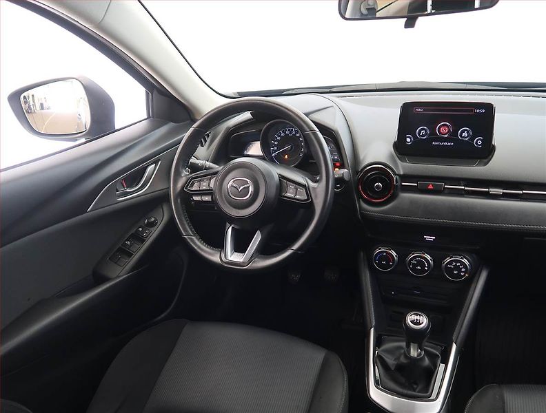 Mazda CX-3 (2017) 2.0 Skyactiv-G, Serv.kniha - fotka 7 z 19