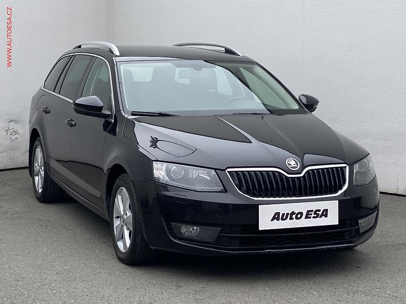 Škoda Octavia (2014) 2.0TDi, ČR, Elegance, bixen - fotografie inzerátu