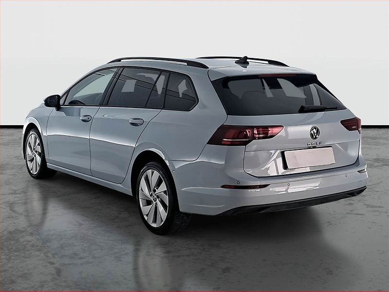 Volkswagen Golf (2025) Life 1.5 TSI - fotka 4 z 18