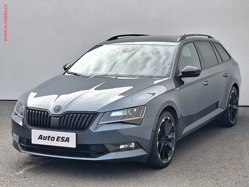 Škoda Superb (2019) 2.0 TDi, Sportline, DSG - fotka 3 z 21