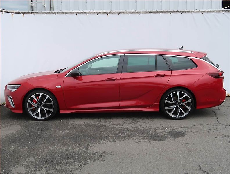 Opel Insignia (2021) 2.0 Turbo GSi, 4x4,Automat - fotka 3 z 27
