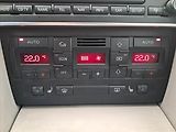 Audi A4 (2005) 2.0 TDI, Automat, nová STK - náhled 16