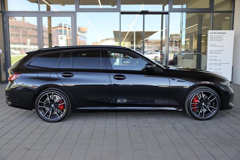 BMW Řada 3 M340i xDrive Touring - fotka 4 z 18