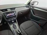 Škoda Octavia (2015) Scout 2.0 TDI, 4X4, Automat - náhled 8