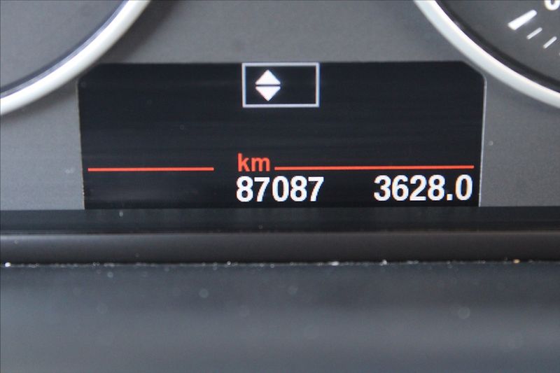 BMW X3 2,0 xDrive  ČR, 87TKM, TOP - fotka 9 z 29