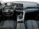 Peugeot 5008 (2020) 1.2PT, Allure, navi, TZ - náhled 8