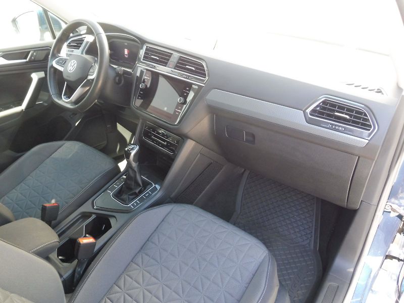 Volkswagen Tiguan (2023) Life 1,5 TSI 110kW - fotka 8 z 25
