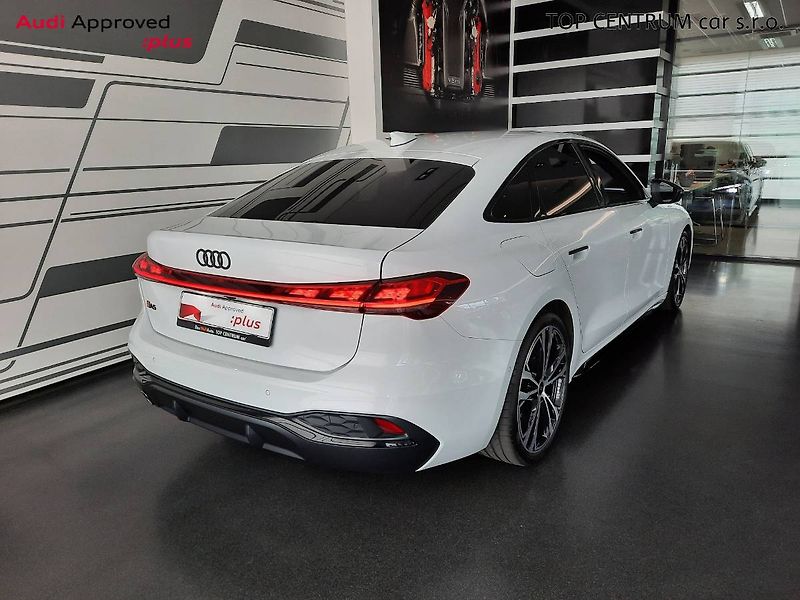 Audi A5 (2025) 2.0 TDI quattro (150kW/204k) S - fotka 2 z 29