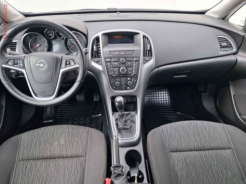 Opel Astra (2014) 2.0CDTi, ČR, AC, temp - fotka 8 z 16