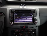 Volkswagen Passat (2011) 2.0 TDI, Tempomat - náhled 11