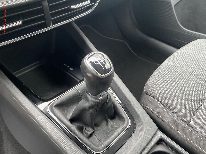 Škoda Octavia (2021) 2.0 TDi, 1.maj,ČR, Style - fotka 16 z 20