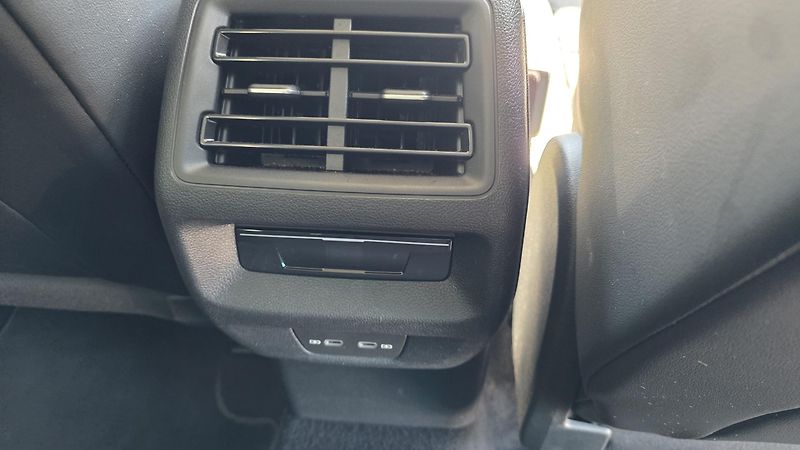 Volkswagen Tayron (2025) 1.5 eTSI 110kW DSG7 záruka TZ - fotka 15 z 37