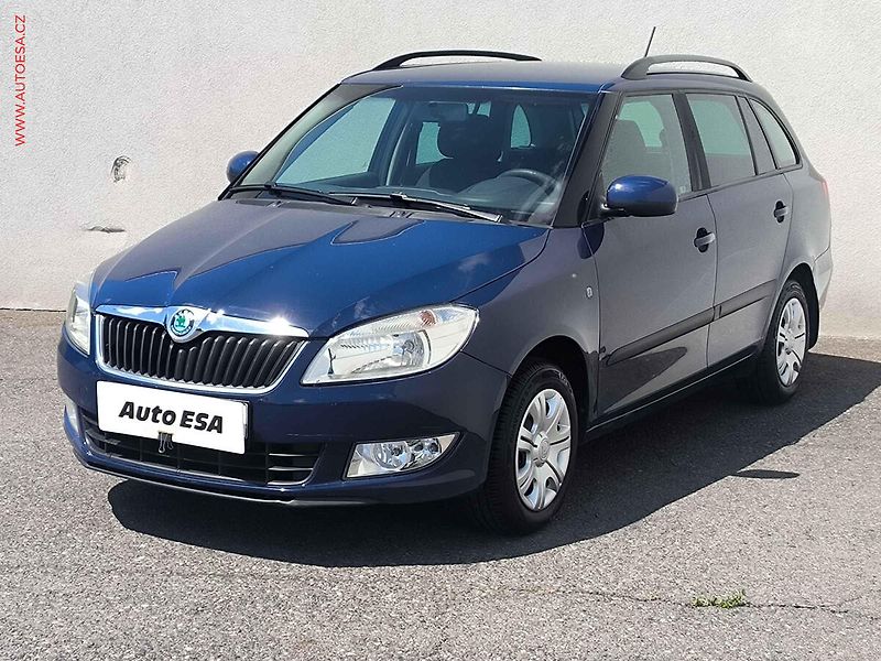 Škoda Fabia (2012) 1.4 16V, ČR, AC, tempo - fotka 3 z 16