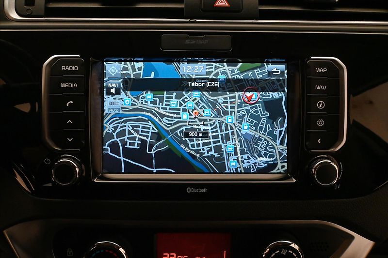 Kia Rio 1,4 CVVT 80kW KLIMA Manuál Zár - fotka 19 z 29