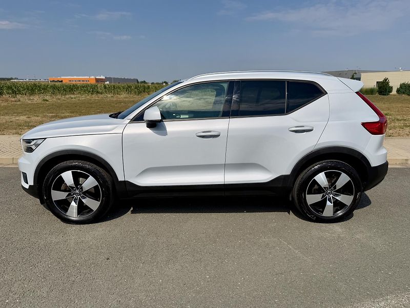 Volvo XC40 2.0 T4 4X4 360K KŮŽE ČR DPH! - fotka 2 z 45