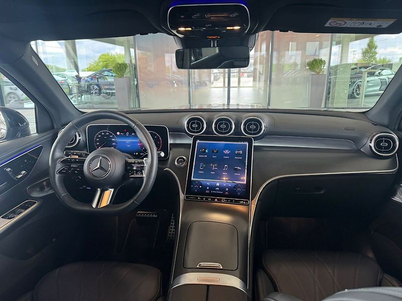 Mercedes-Benz GLC 220d 4MATIC - fotka 13 z 20