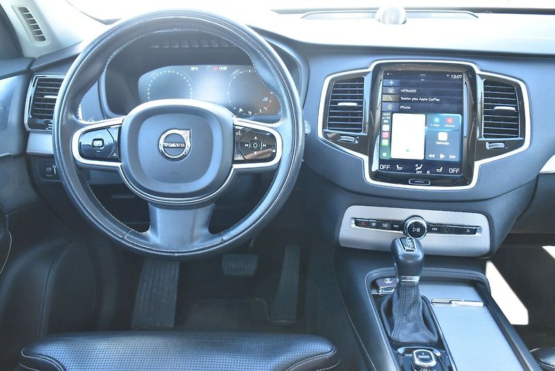 Volvo XC90 (2016) D5 - fotka 5 z 32