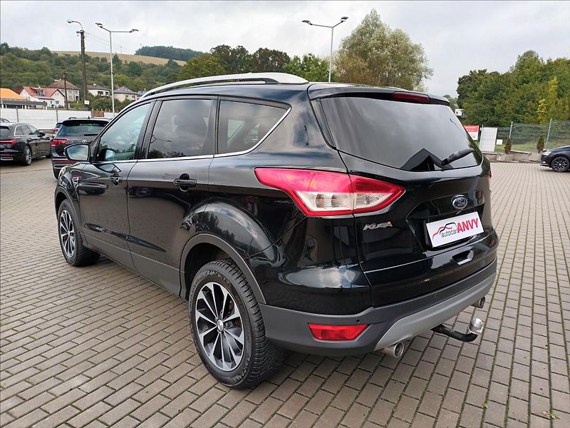 Ford Kuga 2,0 TDCi,120kw,4x4,NAVI,KAMERA - fotka 7 z 50