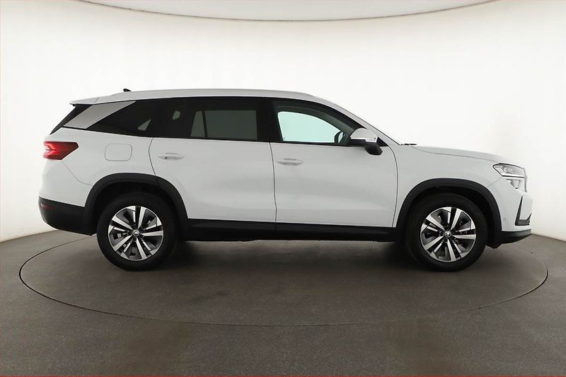 Škoda Kodiaq (2025) 2.0 TDI, Exclusive Selection - fotka 6 z 20
