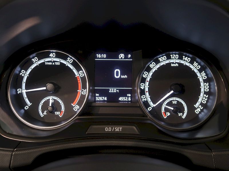 Škoda Fabia (2023) AMBITION TOP 1.0TSI 70KW DSG T - fotka 17 z 33
