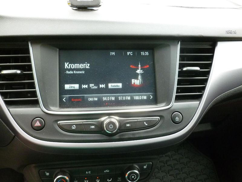 Opel Crossland X 1.2  CZ,NOVÉ ROZVODY - fotka 16 z 20