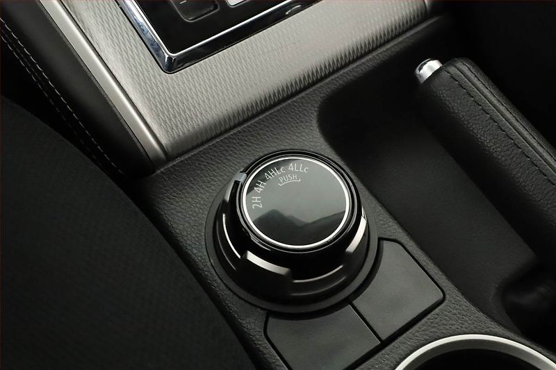 Mitsubishi L200 (2021) 2.2 DI-D - fotka 16 z 17